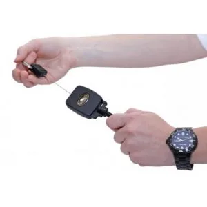 Mini Retractor for Divers